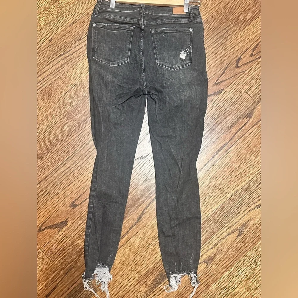 Judy Blue Black Distressed Skinny Jeans